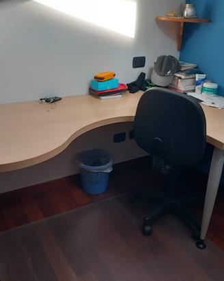 Scrivania cameretta/ufficio