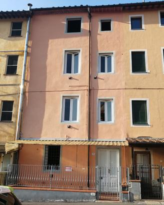 Casa T/T Ha Terreno Box/Auto P/A Resede Privata