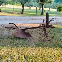 Attrezzi agricoli antichi