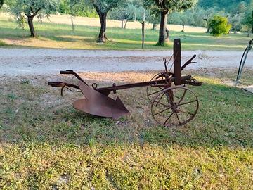 Attrezzi agricoli antichi