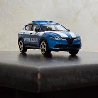 Modellino Alfa Romeo Tonale Polizia 