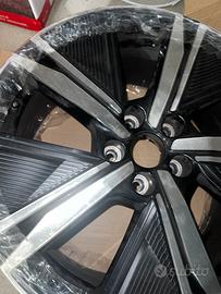 Cerchi da 18’ originali Peugeot