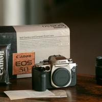 Canon EOS 50 RARO kit + 28-80 III + scatola