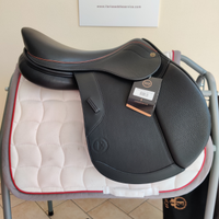 Sella inglese salto NUOVA