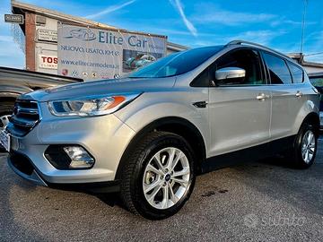 Ford Kuga 1.5 tdci Titanium Powershift 120 CV "PE