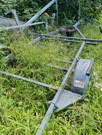 Carrello per trasporto derive e imbarcazioni