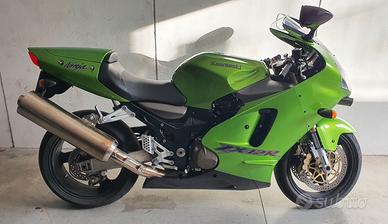 Kawasaki zx12r 