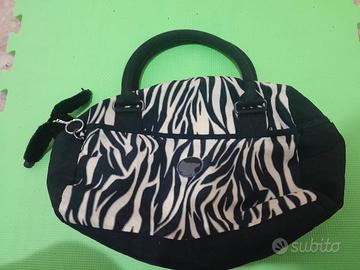 kipling borze