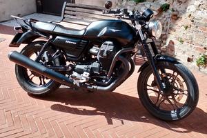 moto guzzi V7 3 stone 