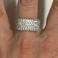 Anello pave’ con zirconi e argento