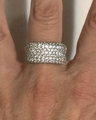 Anello pave’ con zirconi e argento