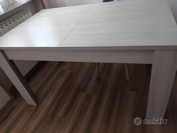 Tavolo allungabile
