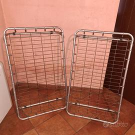 Due brandine in alluminio per cani