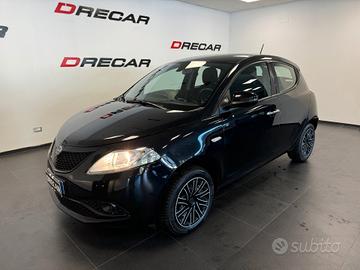 Lancia Ypsilon 1.2 69 CV 5 porte S&S Gold NEOPATEN