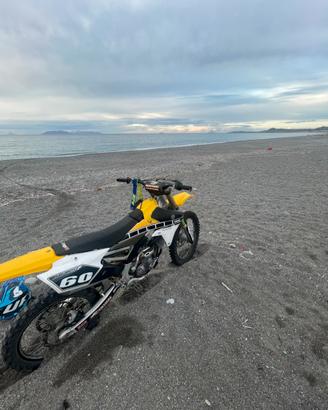 Yamaha yz 250f 60th anniversary