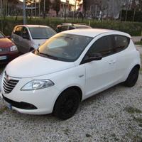 Lancia Ypsilon 1.2 69 CV 5 porte