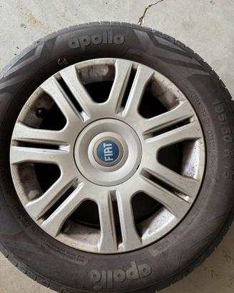 4 gomme estive 195/60R15 + cerchi in lega