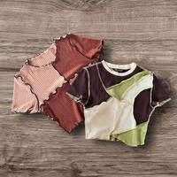 set 2 magliette a maniche corte con colori autunno