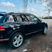 Volkswage Touareg 3.0 TDI 262 CV