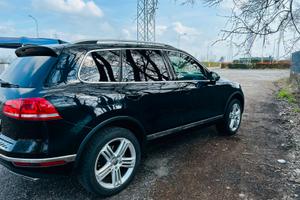 Volkswage Touareg 3.0 TDI 262 CV