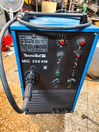 Saldatrice a filo tecnosol 256Ah   garantita 