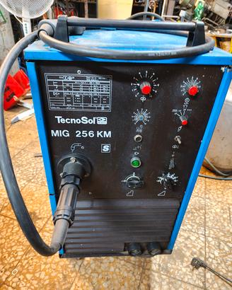 Saldatrice a filo tecnosol 256Ah   garantita 