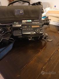 videocamera Sony Handycam formato video 8 