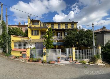 CASA SEMINDIPENDENTE A SANTA MARIA DELLA VERSA