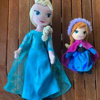 Peluches Elsa e Anna