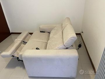 Divano relax elettrico “poltrone&sofà”