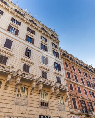 2 LOCALI A ROMA