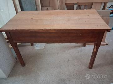 tavolo in legno