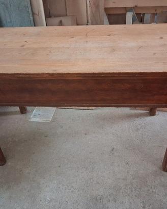 tavolo in legno