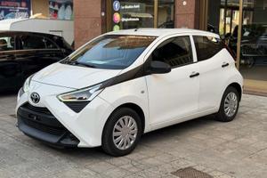 Toyota Aygo 1.0 VVT-i x-clusiv