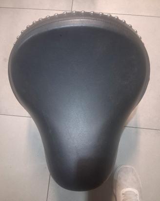 Harley Davidson sella Softail