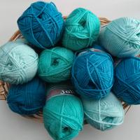 LOTTO 10 GOMITOLI COLORI MISTI