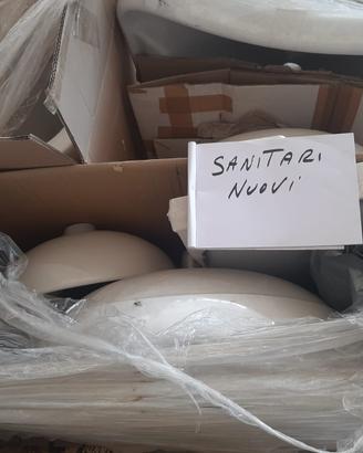 Pancale di sanitari nuovi