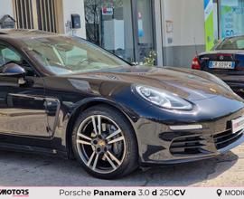 Porsche Panamera 3.0 Diesel PDLS Plus PASM Sport-C