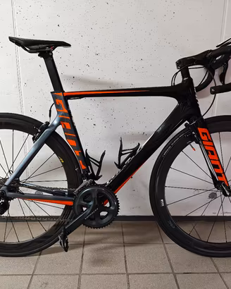 Giant Propel Advanced Pro 1