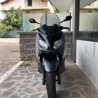 Yamaha XMax 125