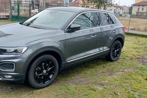 Volkswagen  T-roc 2018