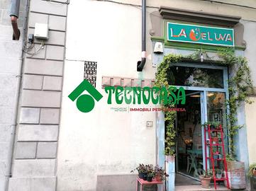 NEGOZIO A FIRENZE