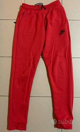 Nike tech rossa