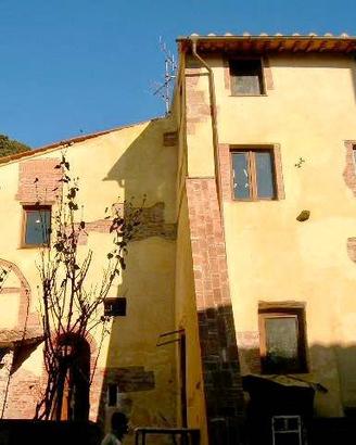 Rustico / Casale di 150 m² con 5 locali a Vicopisa