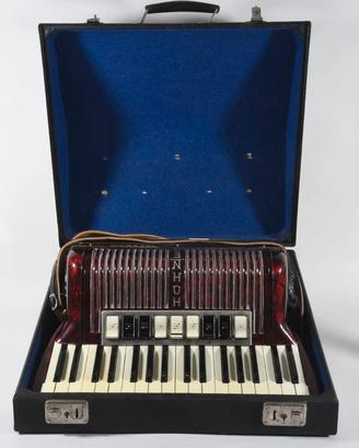 Fisarmonica Hohner 96 bassi Tango II M