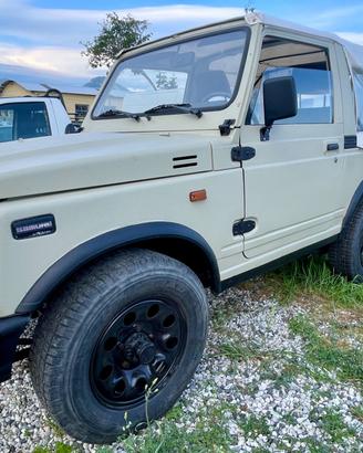 Suzuki SJ Samurai SJ410 Cabriolet Sport