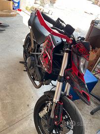 HyperMotard 796 Full kit grafiche e Termignoni