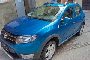 dacia sandero anno 2014 1.5 90 cv