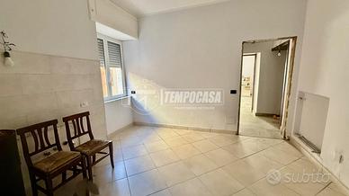 Appartamento a Napoli Via Cumana 3 locali