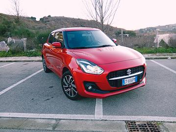 Suzuki Swift 4x4 ibrida 1.2 top